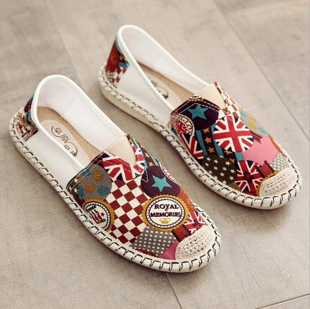 Women Sneakers  Flat Canvas Shoes 2019 New Autumn Fashion Women Flat Printing Shoes