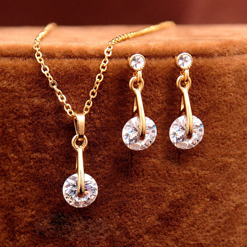 Trendy CZ Crystal Jewelry Sets for Women Valentines Day Gift Gold Color Pendant Necklace Earrings