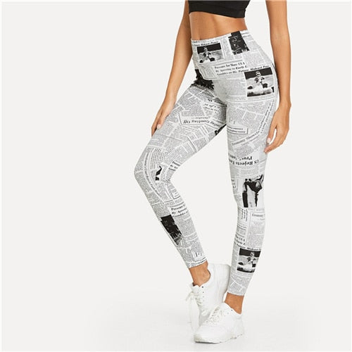 SHEIN Black And White Highstreet Newspaper Letter Print Streetwear Leggings