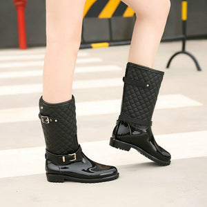 Stylish High Quality Rain Boots Upper Plaid Quilted Design